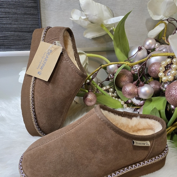 Bearpaw Tabitha Women's suede Brown slippers Size10 New - Picture 2 of 4